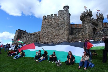 Protestas a favor de Palestina en Ponferrada en La Vuelta a España.