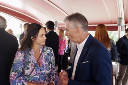 Segundo día de la caseta de El Mundo en el barco 'La Leyenda del Pisuerga'