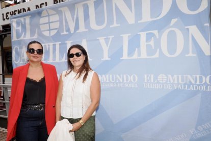 Segundo día de la caseta de El Mundo en el barco 'La Leyenda del Pisuerga'