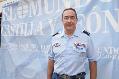 Segundo día de la caseta de El Mundo en el barco 'La Leyenda del Pisuerga'