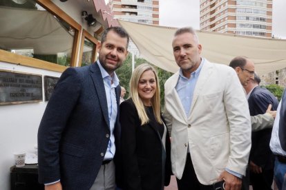 Segundo día de la caseta de El Mundo en el barco 'La Leyenda del Pisuerga'