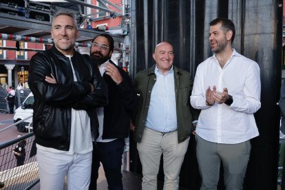 Presentación de los fichajes del Real Valladolid en la Plaza Mayor.