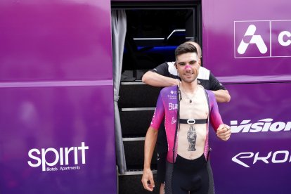 Etapa 19 de La Vuelta a España a su paso por Rueda.