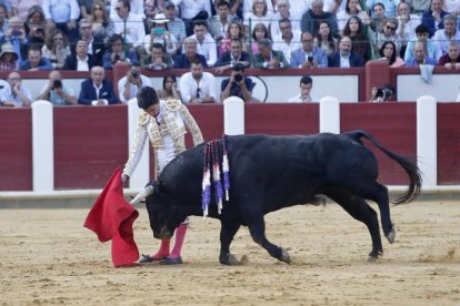 Corrida de toros de este viernes con Roca Rey, Emilio de Justo y Marco Pérez.