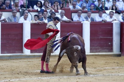 Corrida de toros de este viernes con Roca Rey, Emilio de Justo y Marco Pérez.