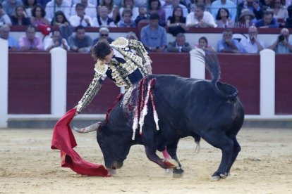 Corrida de toros de este viernes con Roca Rey, Emilio de Justo y Marco Pérez.