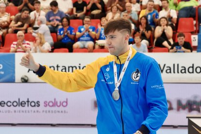 Imágenes del Recoletas Atlético Valladolid-Bada Huesca de la primera jornada de la Liga Asoba.l