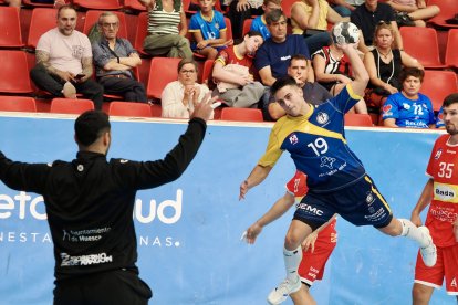 Imágenes del Recoletas Atlético Valladolid-Bada Huesca de la primera jornada de la Liga Asoba.l