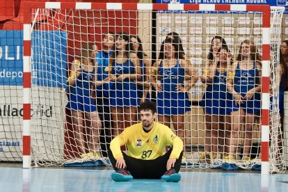 Imágenes del Recoletas Atlético Valladolid-Bada Huesca de la primera jornada de la Liga Asoba.l