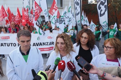 Concentración de sanitarios en Valladolid