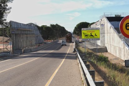 Estado de las obras del enlace ferroviario de la U de Olmedo este jueves