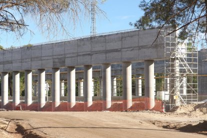 Estado de las obras del enlace ferroviario de la U de Olmedo este jueves