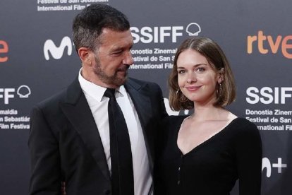 Antonio Banderas y su hija Stella del Carmen, en una imagen de archivo en el Festival de Cine de San Sebastián.