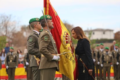 Jura de bandera para personal civil en Santovenia de Pisuerga (Valladolid).