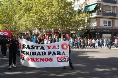 Manifestación de los trabajadores de Frenos y Conjuntos.