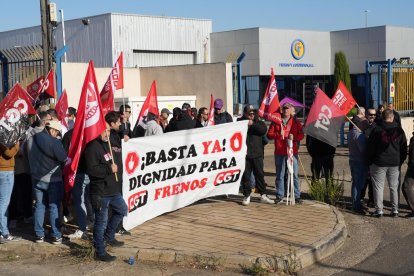 Manifestación de los trabajadores de Frenos y Conjuntos.