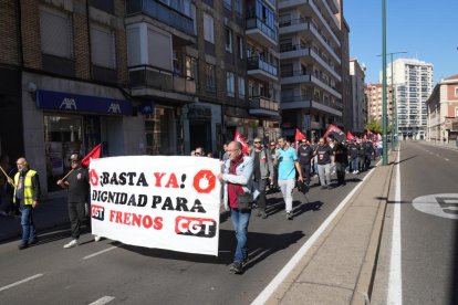 Manifestación de los trabajadores de Frenos y Conjuntos.
