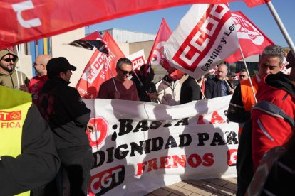 Manifestación de los trabajadores de Frenos y Conjuntos.