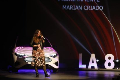Un momento de la gala de La 8 Valladolid en el Teatro Calderón.