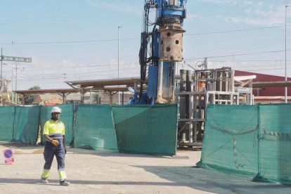Obras del apeadero de la universidad