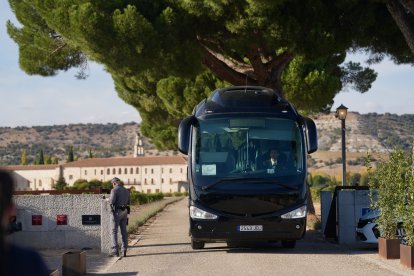 Expectación mediática por el enlace de Stella Banderas en Abadía Retuerta