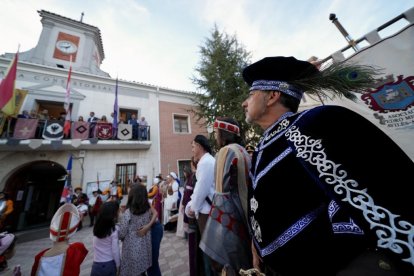 Recreación histórica del regreso del emperador Carlos V a Valdestillas en Valladolid.