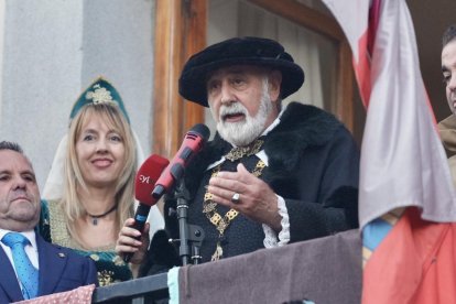 Recreación histórica del regreso del emperador Carlos V a Valdestillas en Valladolid.