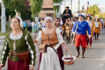 Recreación histórica del regreso del emperador Carlos V a Valdestillas en Valladolid.