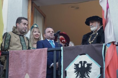 Recreación histórica del regreso del emperador Carlos V a Valdestillas en Valladolid.