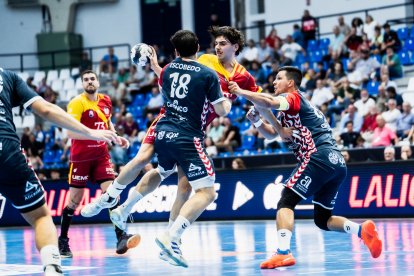 Una imagen del duelo del Recoletas en Alicante.