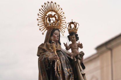 Traslado procesional de Nuestra Señora del Carmen de Extramuros.