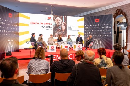 Reparto de 'Yakarta' de Javier Cámara