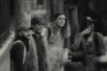 Fotograma de 'La noche está marchándose ya'