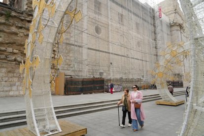 Andamios en la Catedral de Valladolid