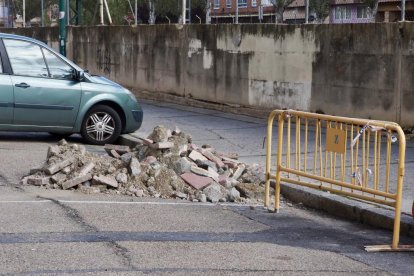 Corte en la calle La Vía y obras