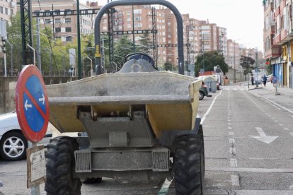Corte en la calle La Vía y obras