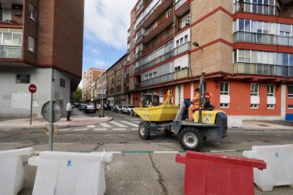 Corte en la calle La Vía y obras