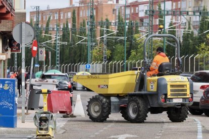 Corte en la calle La Vía y obras