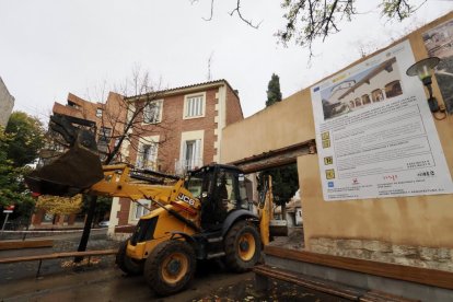 Las máquinas avanzan para convertir Las Catalinas en el centro del vino.