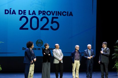 La Diputación de Valladolid celebra, con los alcaldes y alcaldesas de los municipios de Valladolid