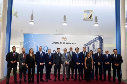 La Diputación de Valladolid celebra, con los alcaldes y alcaldesas de los municipios de Valladolid