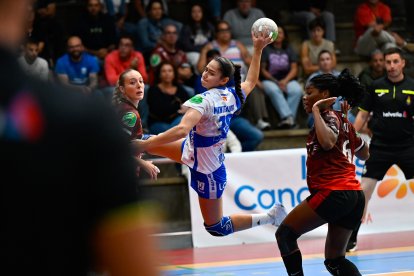 Imagen del duelo entre Zonzamas Plus Car Lanzarote y Caja Rural Aula Valladolid.