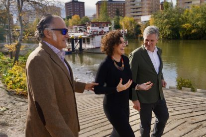 Alfonso Jiménez Rodríguez-Vila, Nachi García Iglesias, presentan su nuevo pavo de Acción de Gracias