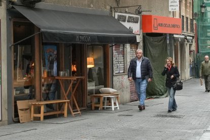 Locales de la calle Arribas