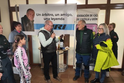 Distintos momentos del homenaje y de la tirada dedicada a Luis Alberto del Valle, Piri.