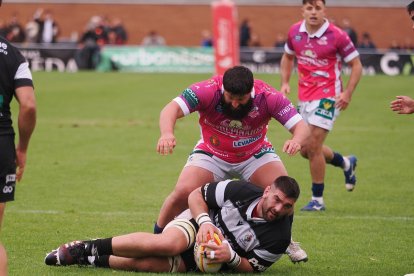 Final de la Supercopa de rugby entre Chami Salvador y Vrac Quesos Entrepinares.