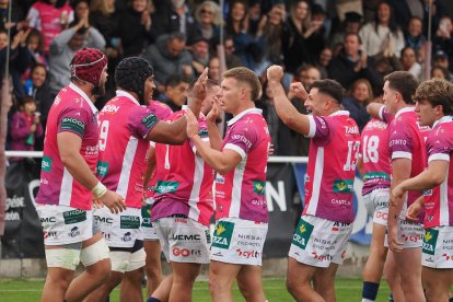 Final de la Supercopa de rugby entre Chami Salvador y Vrac Quesos Entrepinares.