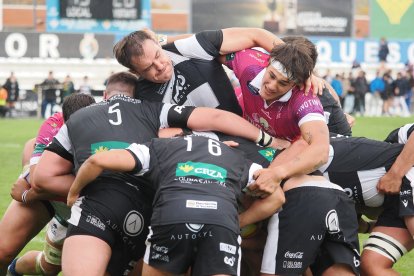 Final de la Supercopa de rugby entre Chami Salvador y Vrac Quesos Entrepinares.