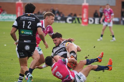 Final de la Supercopa de rugby entre Chami Salvador y Vrac Quesos Entrepinares.