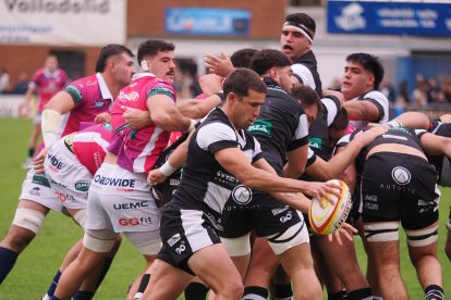 Final de la Supercopa de rugby entre Chami Salvador y Vrac Quesos Entrepinares.